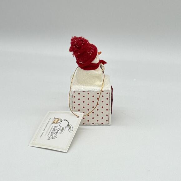 Bethany Lowe Holly Jolly Snowgirl on Block Winter Christmas Snowman Figurine NEW - Picture 7 of 7